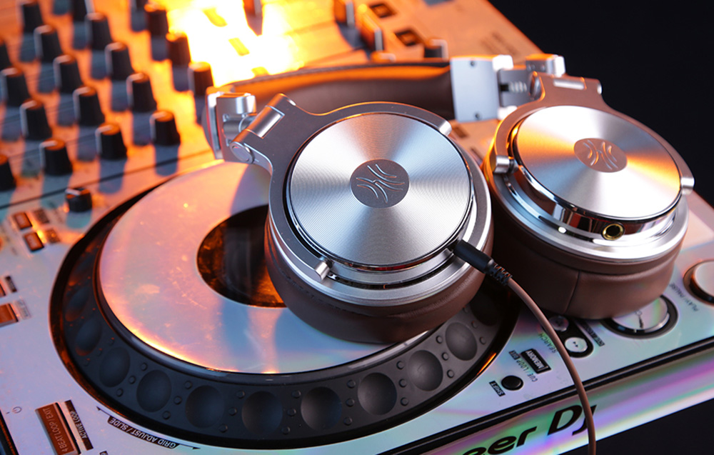 OneOdio Pro30 Wireless Bluetooth Over-Ear Headphones, Silver | Bezvadu uz Auss Liekamas Austiņas Ausis ar Mikrofonu (0)