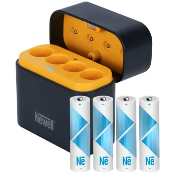 Newell 4 kanālu lādētājs ar 4x AA Li-ion 2200mAh akumulatoriem