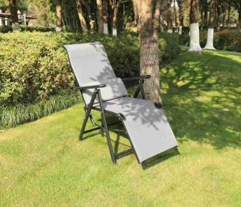 Folding Camping Lounge Chair Adjustable Garden Beach Recliner, Black White Plaid