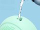 Silicone Ice Roller for Face, Soothing Cryotherapy Massager for Puffiness, Green