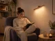 Magnētiska LED sienas naktslampiņa ar USB-C, koka dizains