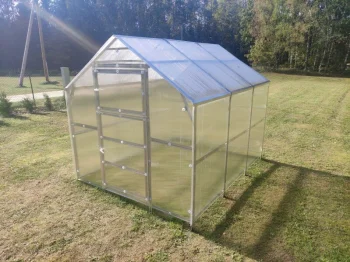 Siltumnīca KLASIKA BERNARD 2,35x8 m ar 6 mm polikarbonātu