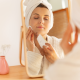 Ultrasonic Skin Scrubber Huslog BE-100224 Facial Spatula Pore Cleanser, white