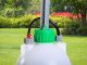 Hand pressure garden sprayer 5L with shoulder strap, green-white