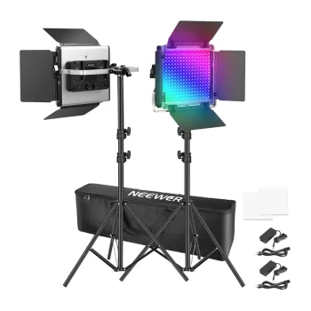 Комплект студийного света NEEWER x660 PRO II RGB LED 2 шт. со стойками и...