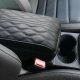 Auto roku balsta spilvens universāls stepēts, melns