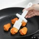 Силиконовая кухонная кисточка с дозатором DA49, белая