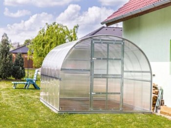 Siltumnīca Klasika 12 (3X4M) Ar Pamatiem Un 4Mm Polikarbonāta Pārklājumu; 4779037490196