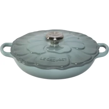 Le Creuset Flower Cast Iron Gourmet Casserole 26 cm, 2.2 L, Sea Salt