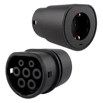 V2L izlādes adapteris Type 2 uz Schuko ligzdu, 16 A, 3.6 kW, melns