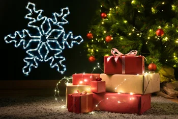 Ziemassvētku rotājums LED Sniegpārsla - 55cm, Auksti balta | Christmas Decoration LED Snowflake