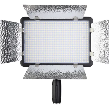 LED video gaisma Godox LED500LR-C (3300-5600 K, 2900 LUX, CRI 95) ar gaismas vārtiem