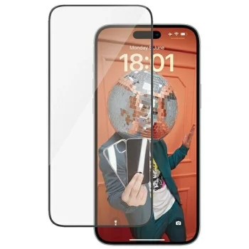 Закаленное стекло PanzerGlass Ultra-Wide Fit с позиционером для iPhone 15 Plus