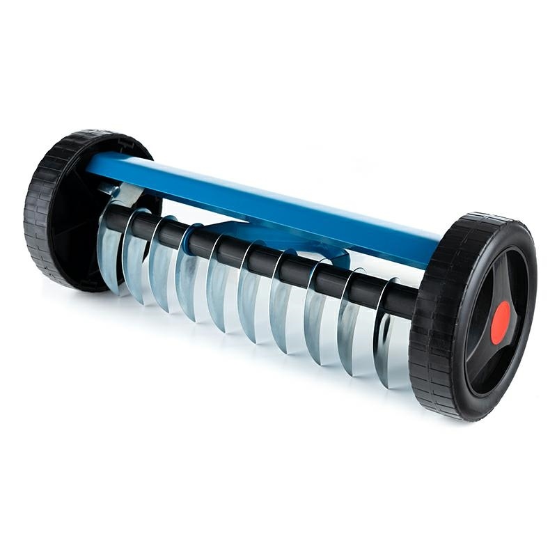 Manuālais zāliena aerators un skarifikators 46 cm ar riteņiem (0)
