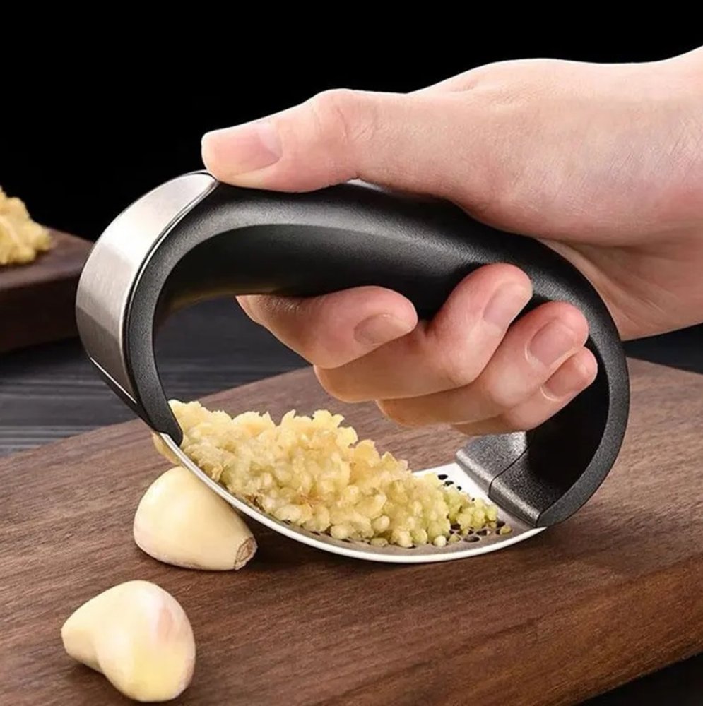 Metāla ķiploku spiede | Garlic Press Squeezer (1)