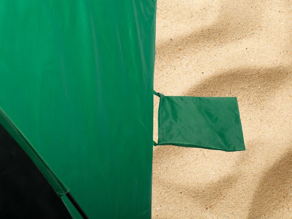 Beach Tent with UV Protection, Semi-Open, Portable, Green-Black (2)