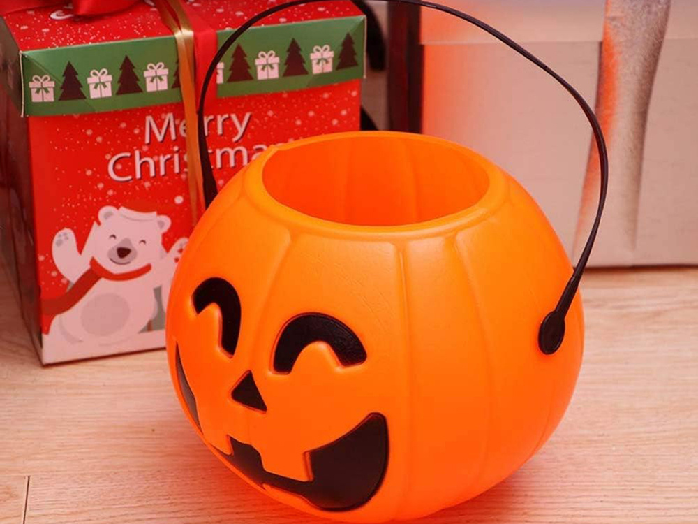 Halloween Candy Bucket Container Pumpkin, 15cm x 13cm (11)