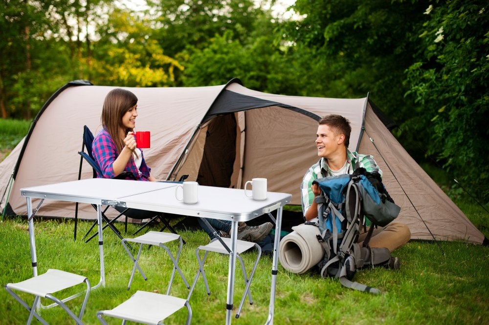 Foldable Garden Picnic Table with 4 Chairs (6)