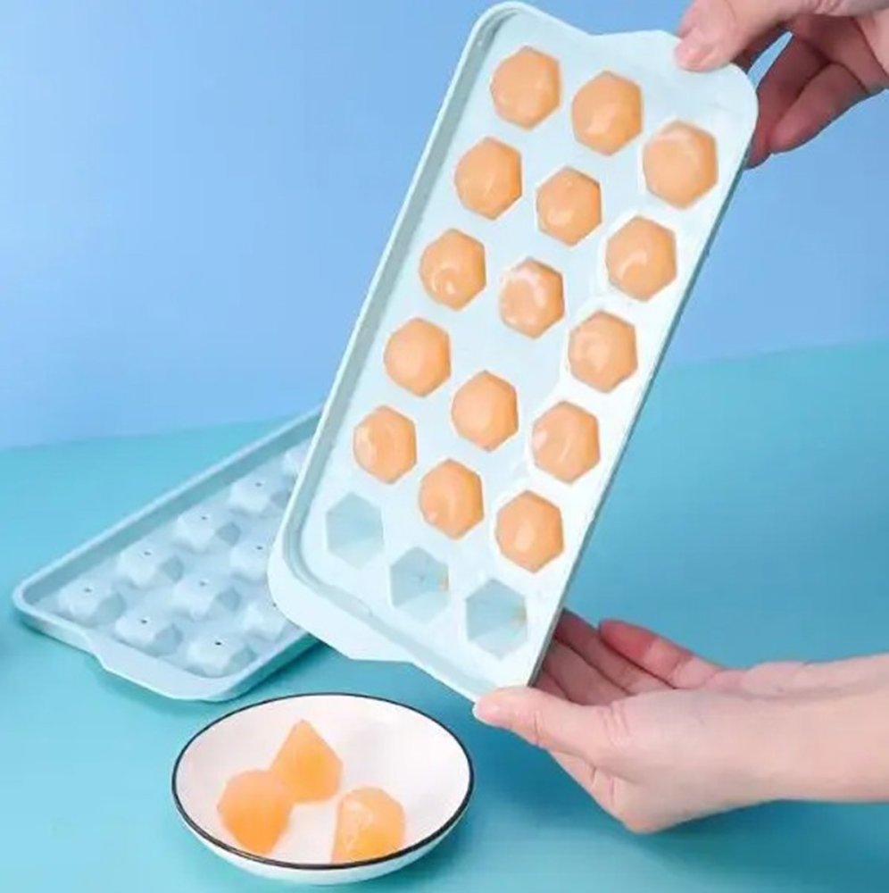 Silicone Ice Cube Mold with Lid, 18 pcs, Green (2)