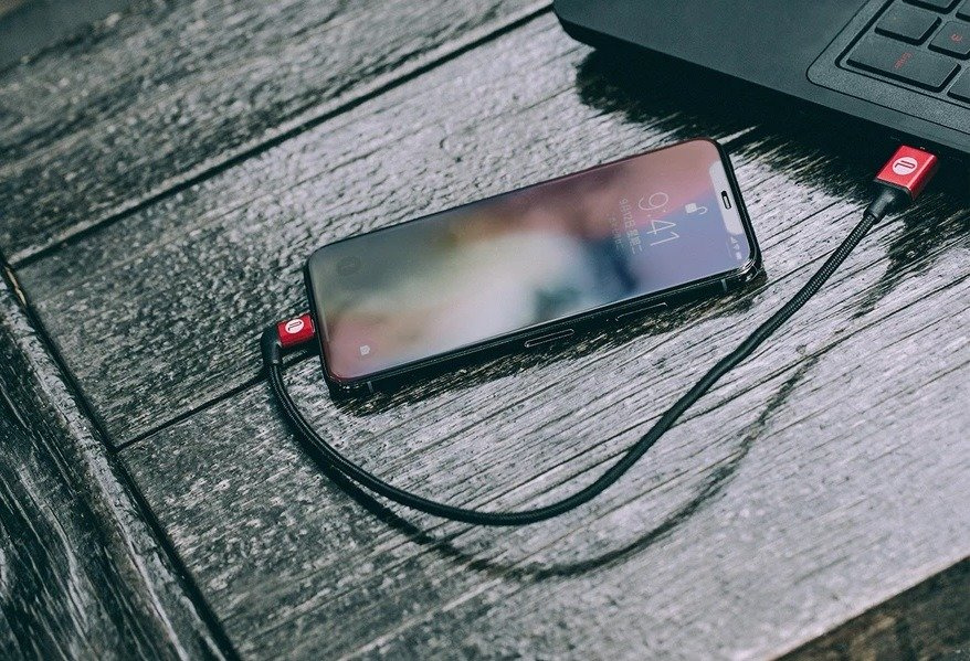 USB-A to Lightning Cable PGYTECH P-GM-115 35cm MFI (1)