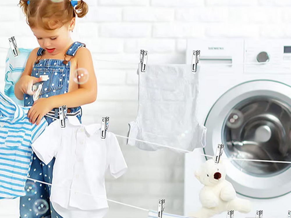 Metal Laundry Clips, 20 pcs. (1)