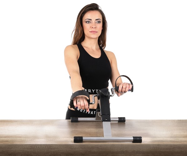 Compact Portable Arm and Leg Pedal Exerciser Mini Rehabilitation Bike with Display (8)