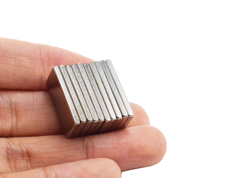 Multipurpose Small Rectangular Neodymium Magnets, 10 pcs. (0)