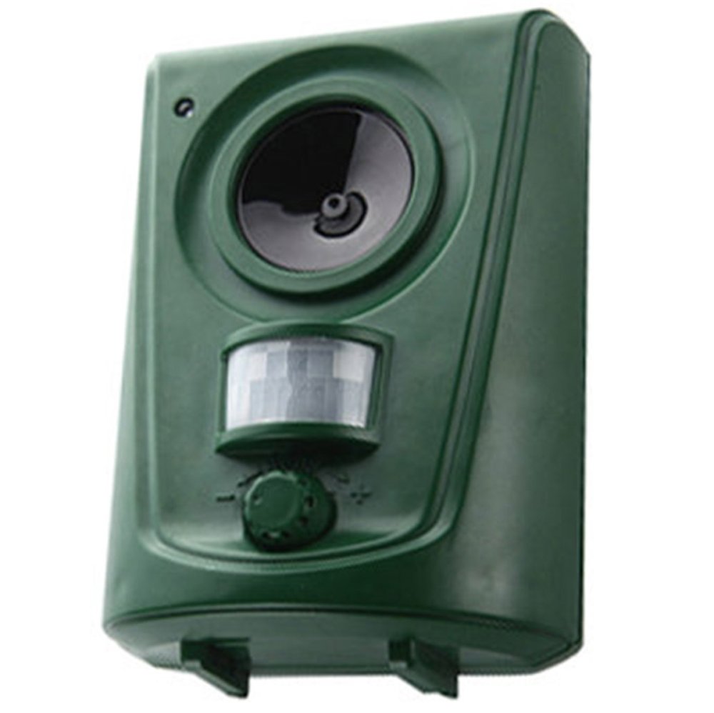 Ultrasonic Animal Repeller 7-in-1 with Motion Sensor, Green (1)