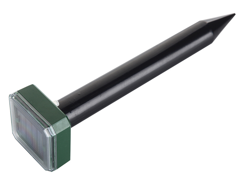 Solar-Powered Rodent Repeller (1)