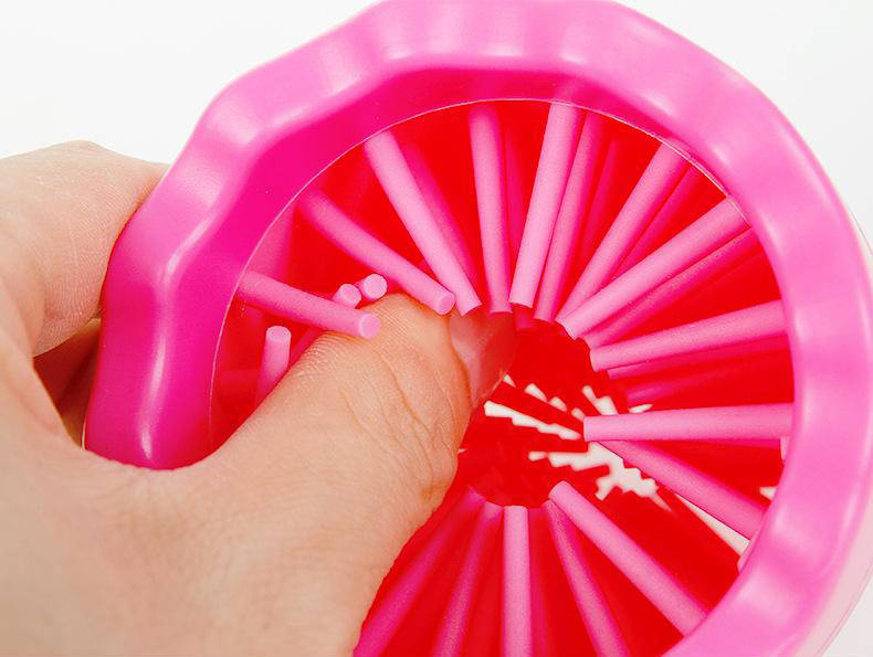 Silicone Dog Paw Cleaner, Portable Paw Washer Cup, Size M, Pink (2)