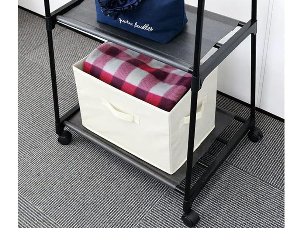 Clothes Hanger Rack on Wheels (9)