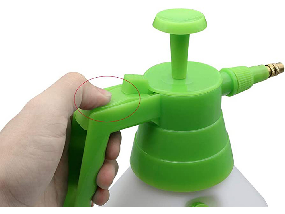 Hand Pressure Sprayer for Plants, 3L, white (1)