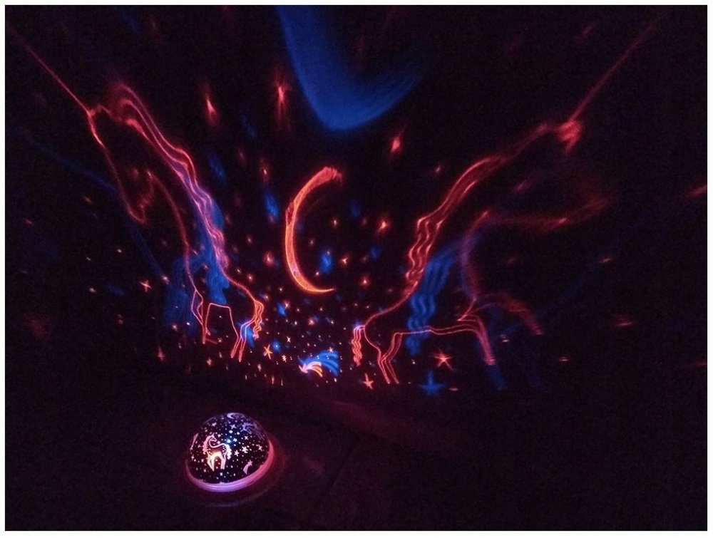 Dream Rotating Night Star Projection Lamp in random colors (3)