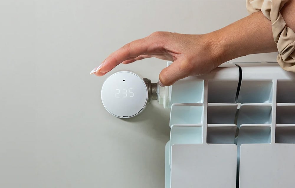 Shelly BLU TRV Smart Thermostatic Head 2-Pack + Gateway WiFi/Bluetooth (2)