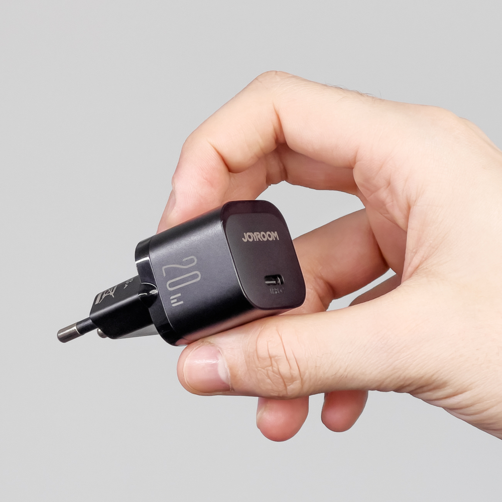 Mini charger USB C 20W PD Joyroom JR-TCF02 - black (3)