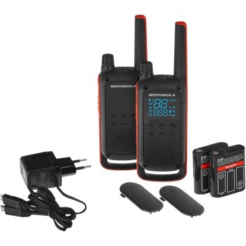 Walkie Talkie Motorola Talkabout T82 Two-Way Radio 2-Pack with Charger, Yellow