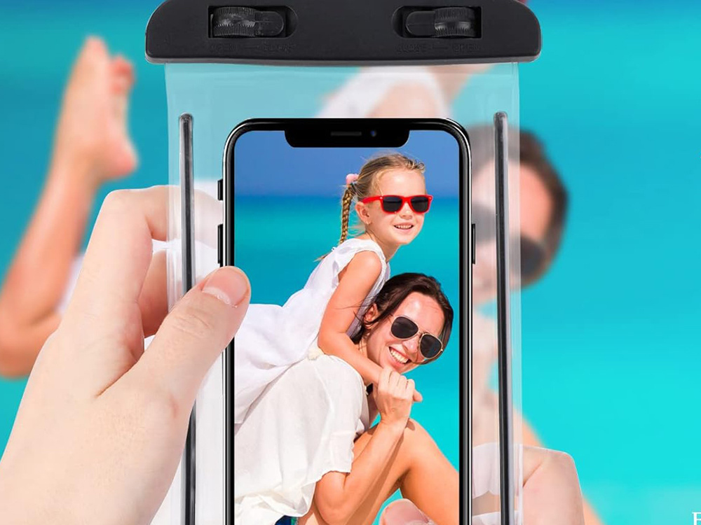 Waterproof phone case for pool, beach, kayak, up to 6.5”, black (2)