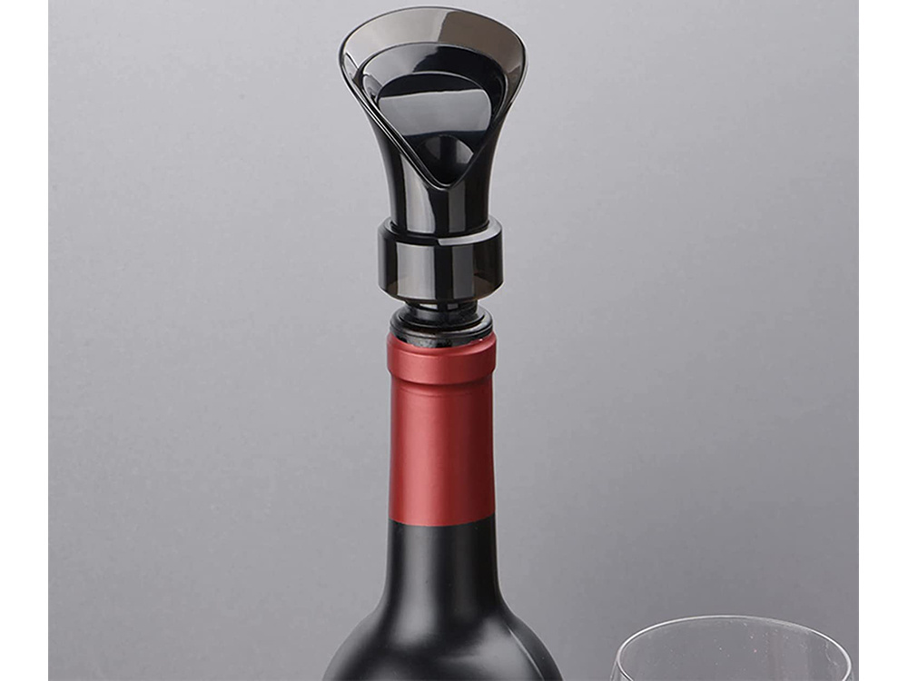 Wine Bottle Pourer Dispenser and Stopper 2-in-1 (3)