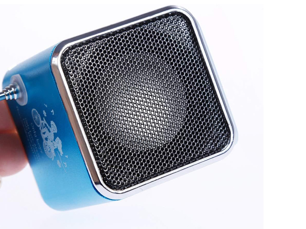 Wireless Bluetooth Speaker with FM Radio, USB, microSD, and Rechargeable Battery, Blue (0)