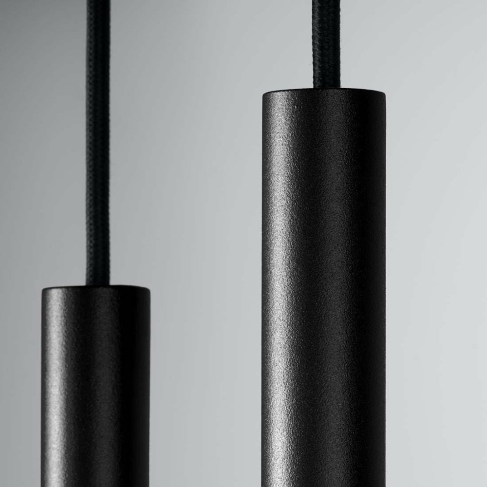 LED piekaramā lampa modernā dizainā ar 2 gaismekļiem, melna (0)