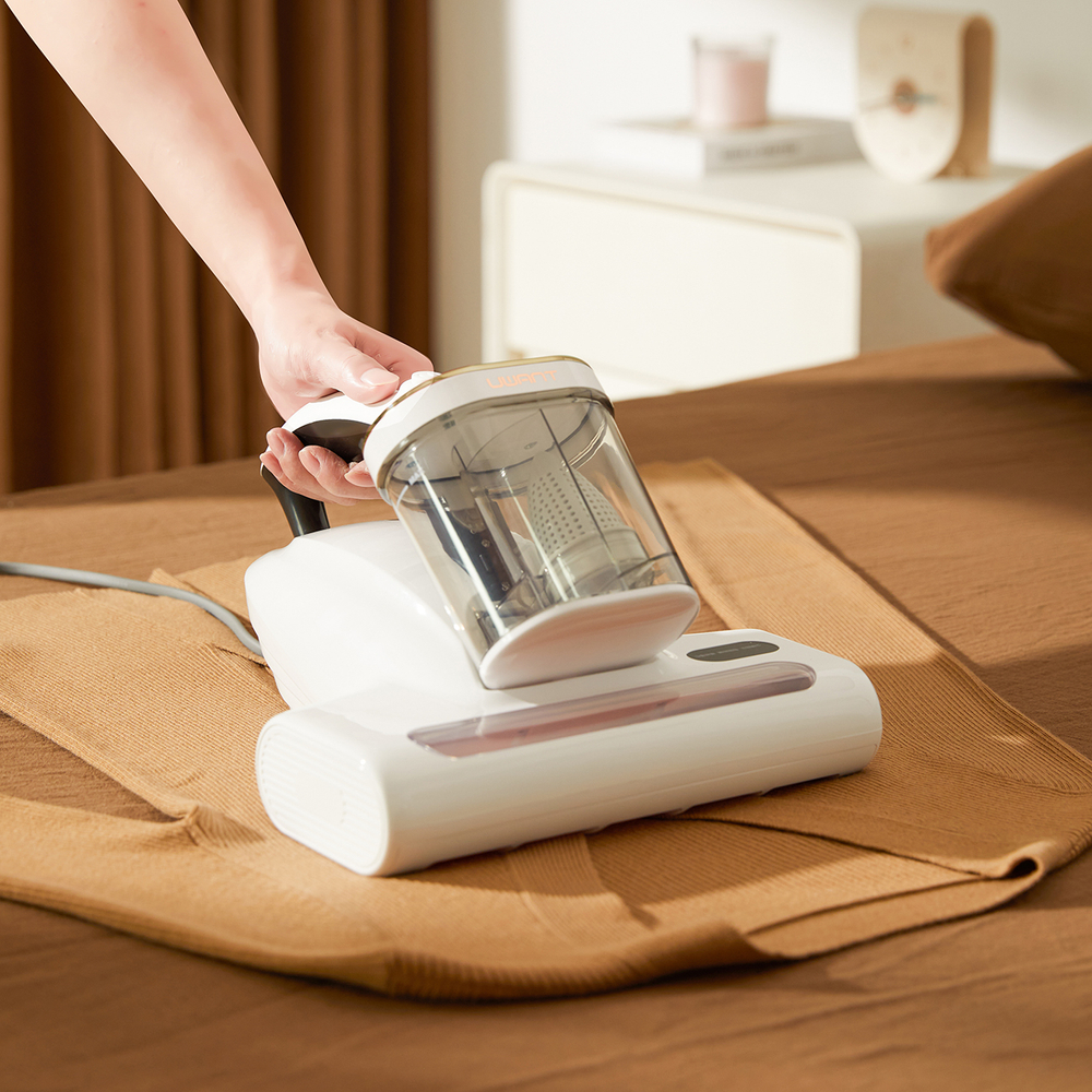 UWANT M600 matrača putekļsūcējs – balts (2)