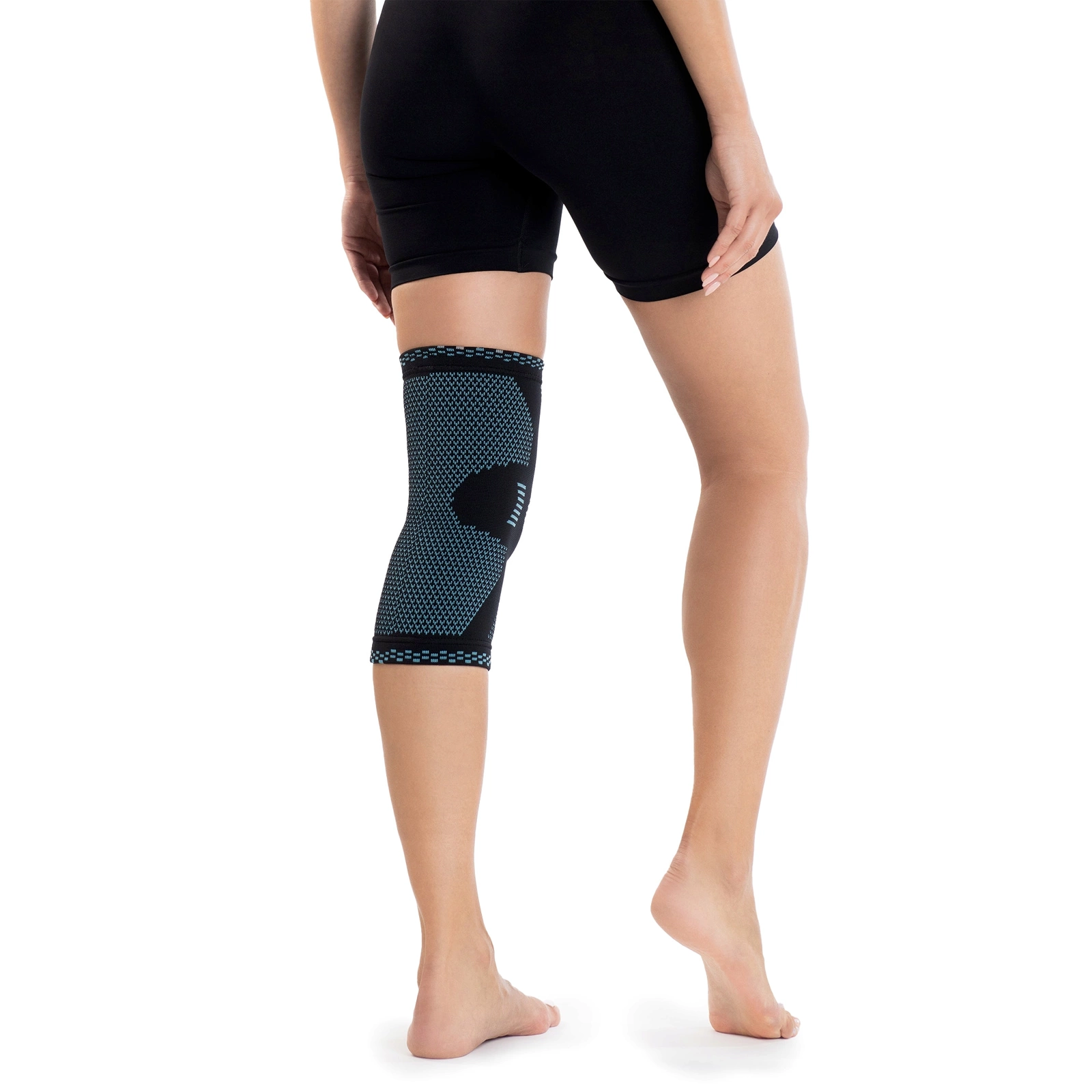 4Fizjo 912 Elastic Knee Brace with Patella Stabilization, Size L, Black/Blue