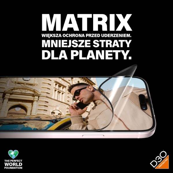 Гибридное стекло PanzerGlass Matrix Ultra-Wide-Fit для iPhone 15 с позиционером