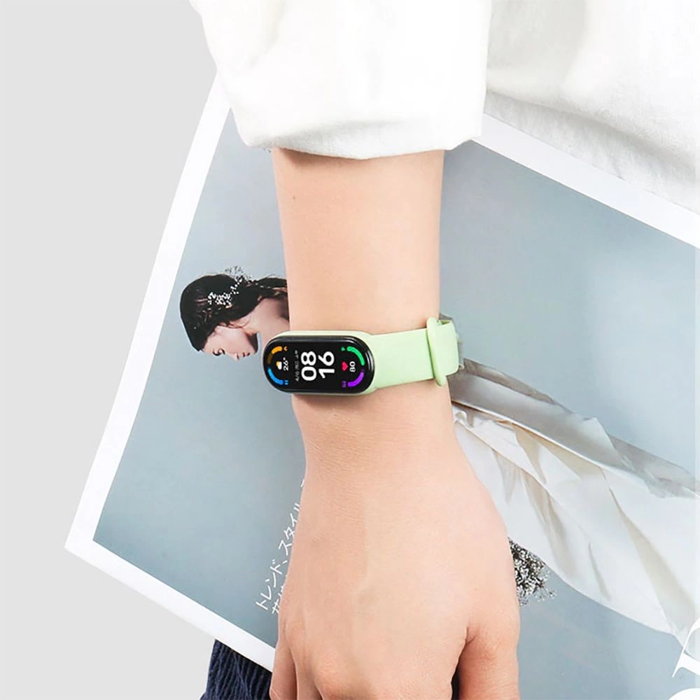 Ремешок Tech-Protect IconBand для Xiaomi Mi Smart Band 5 / 6 7 NFC - красный