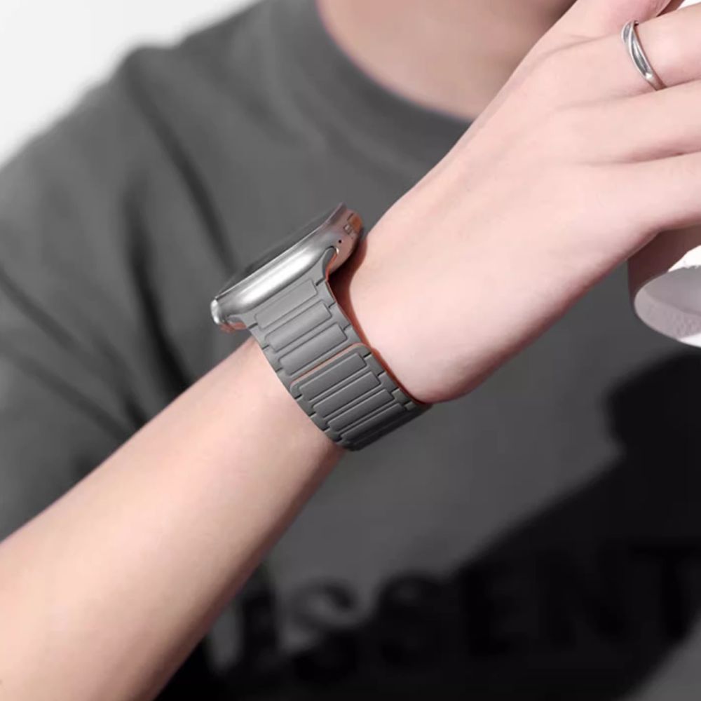 Tech-Protect IconBand Magnetic Strap for Apple Watch 4 / 5 / 6 / 7 / 8 / 9 / SE / Ultra 1 / 2 (42/44/45/49 mm) -...