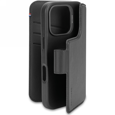 Decoded Leather Detachable Wallet MagSafe Case for iPhone 16 Pro, Black