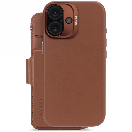 Decoded Leather Detachable Wallet MagSafe Case with Wallet for iPhone 16 - Brown