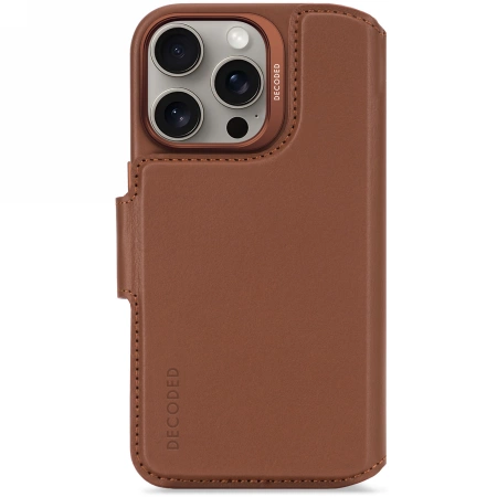 Decoded Leather Detachable Wallet MagSafe Case for iPhone 16 Pro, Brown