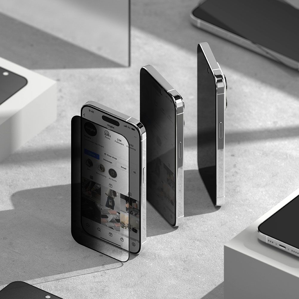 Ringke Tempered Glass Privacy Glass for iPhone 15 Pro Max