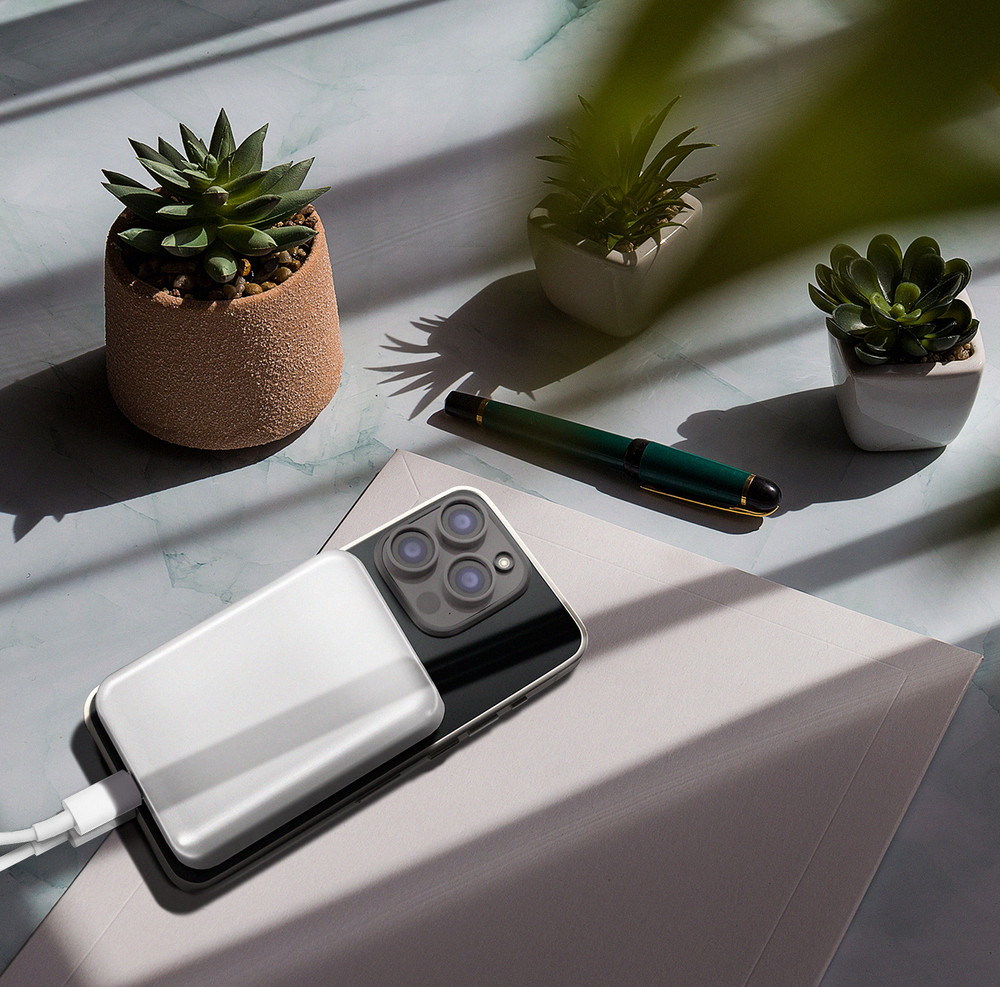 Wozinsky WRW349YWS 10,000 mAh Magnetic Power Bank - White